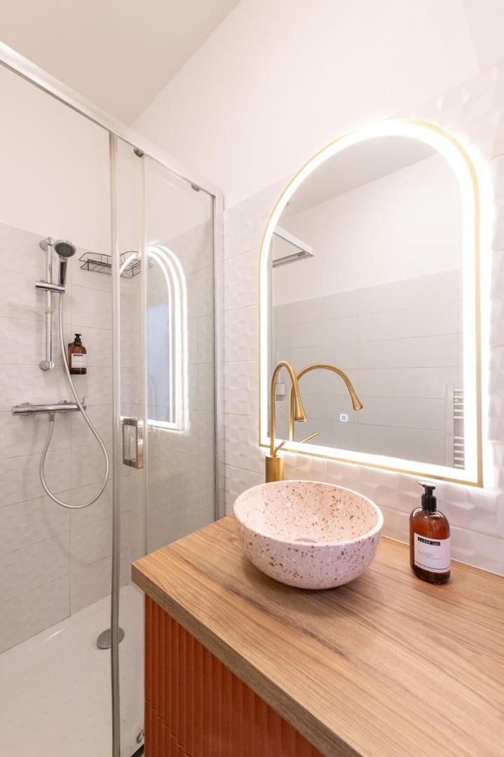 Apartmán Le Hirvi - Cocon Zen Et Epure A 10Min Vieux Lyon Exteriér fotografie